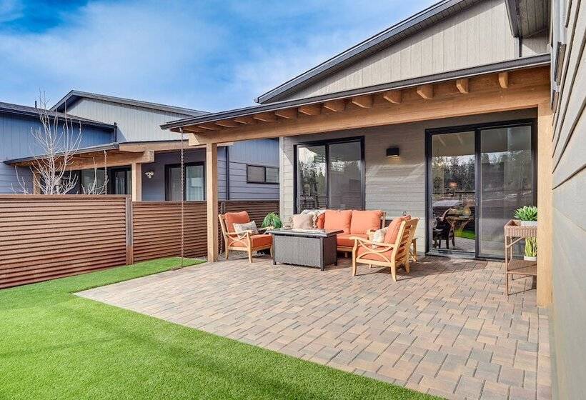 Flagstaff Home W/ Fire Pit + Hiking Trail Access!