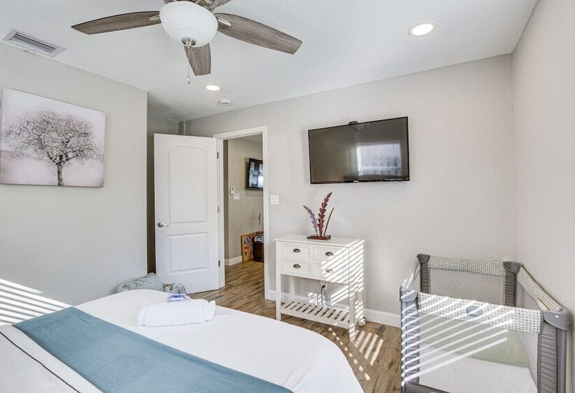 Fort Lauderdale Home W/ Screened Porch: Near Beach