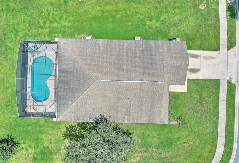 Gilded Parasol By Shine Villas Remington Golf 420