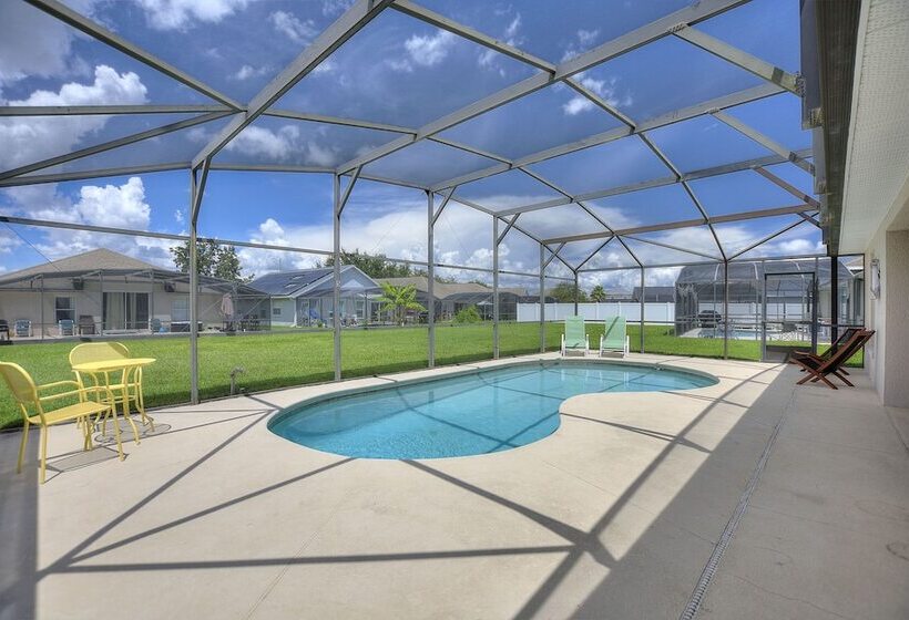 Gilded Parasol By Shine Villas Remington Golf 420