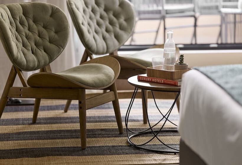 Hotel Athenarum Portus Life & Style