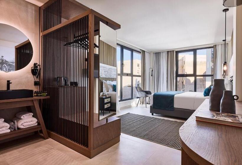 Hotel Athenarum Portus Life & Style