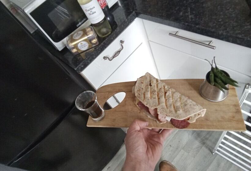 בית מלון כפרי Jenitransfer By P Ass