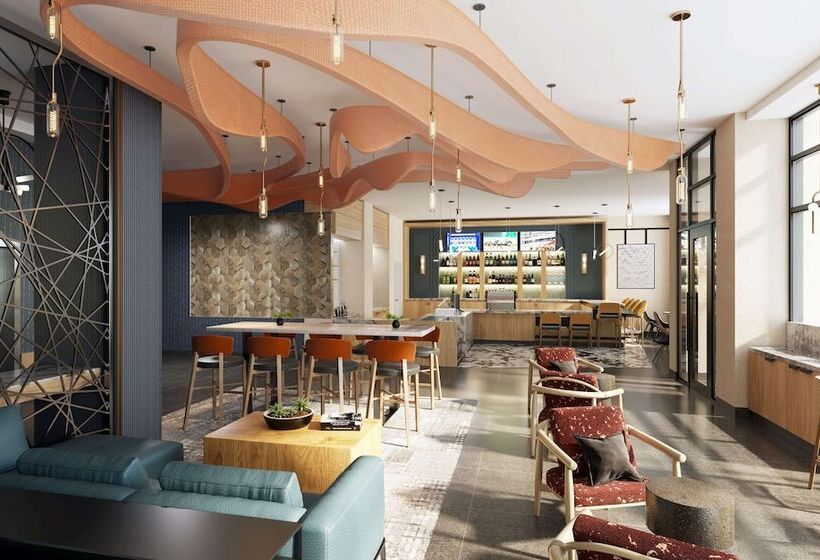 ホテル Tempo By Hilton Louisville Downtown Nulu