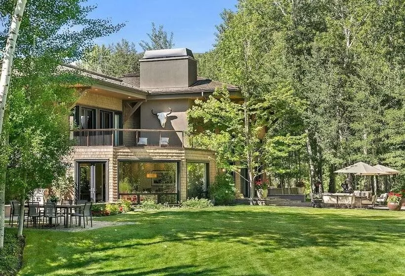 ホテル Villa Fleuve