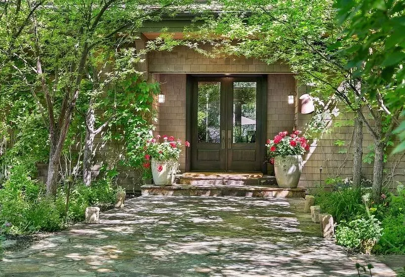 ホテル Villa Fleuve