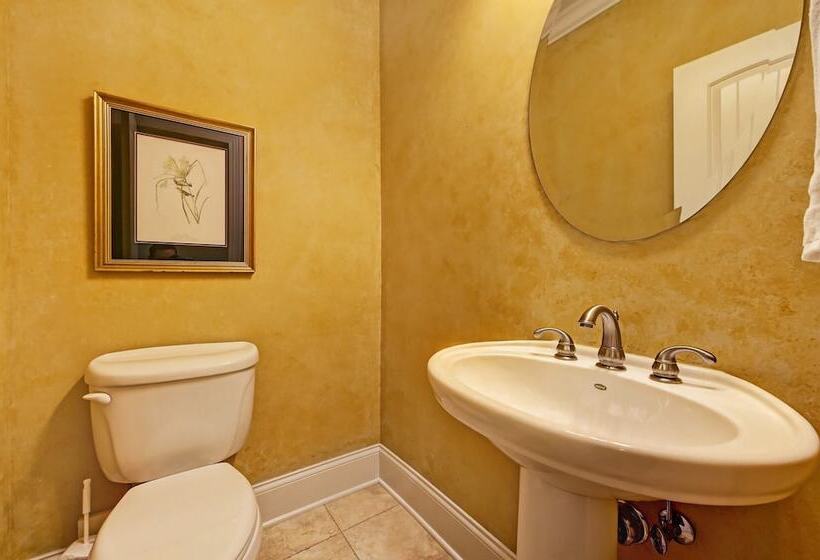 Jake S Lake House By Avantstay Lake Gazebo