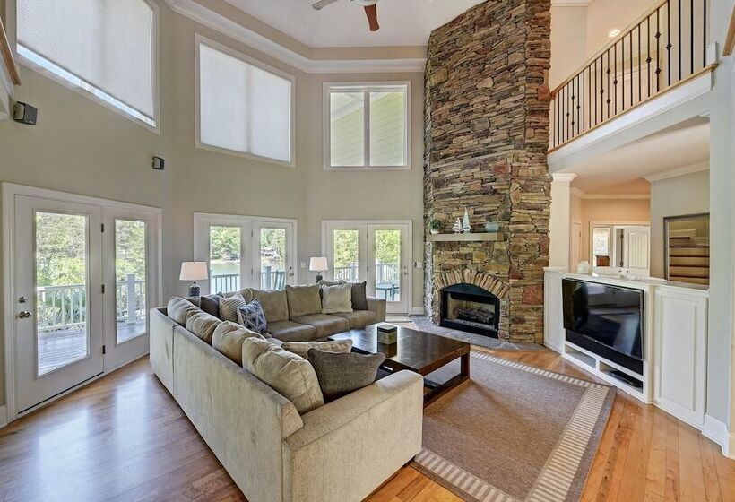 Jake S Lake House By Avantstay Lake Gazebo