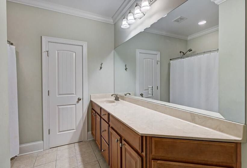 Jake S Lake House By Avantstay Lake Gazebo