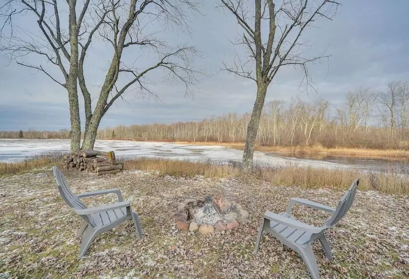 Mason Cabin W/ Private Dock On Marengo Lake!
