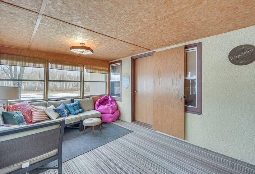 Mason Cabin W/ Private Dock On Marengo Lake!