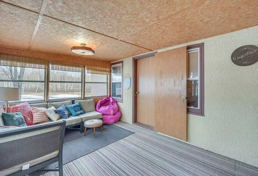 Mason Cabin W/ Private Dock On Marengo Lake!