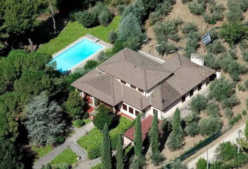 Majatalo Villa Lavania