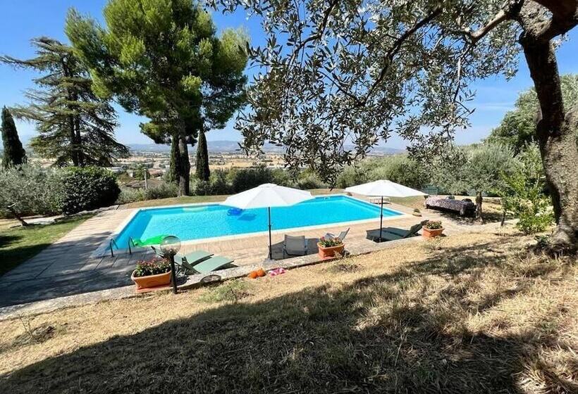 Pension (Hôtel basse catégorie) Villa Lavania