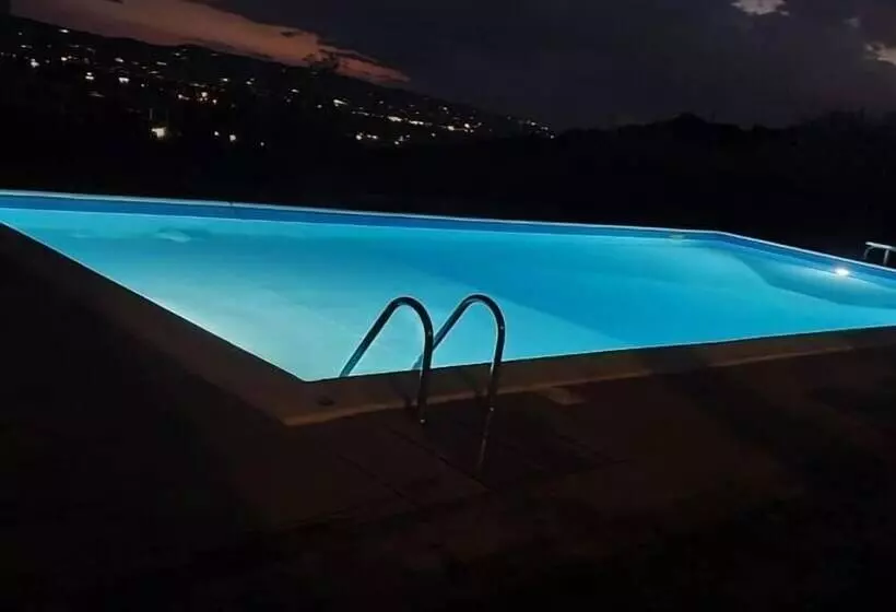 Majatalo Villa Lavania