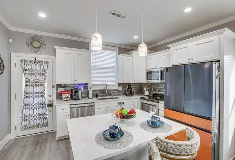 Pet Friendly Gallatin Home W/ Deck, 1 Mi To Town!