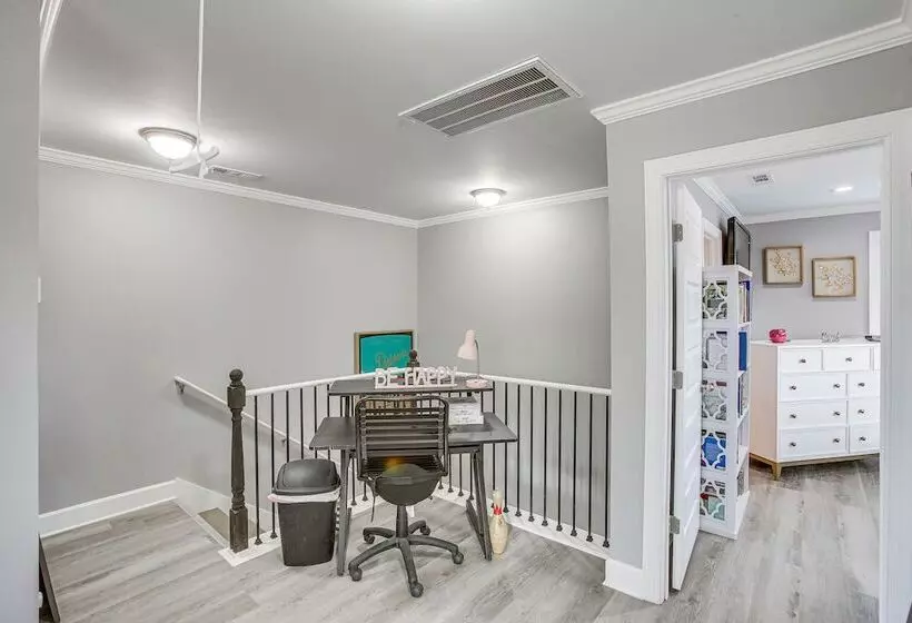 Pet Friendly Gallatin Home W/ Deck, 1 Mi To Town!