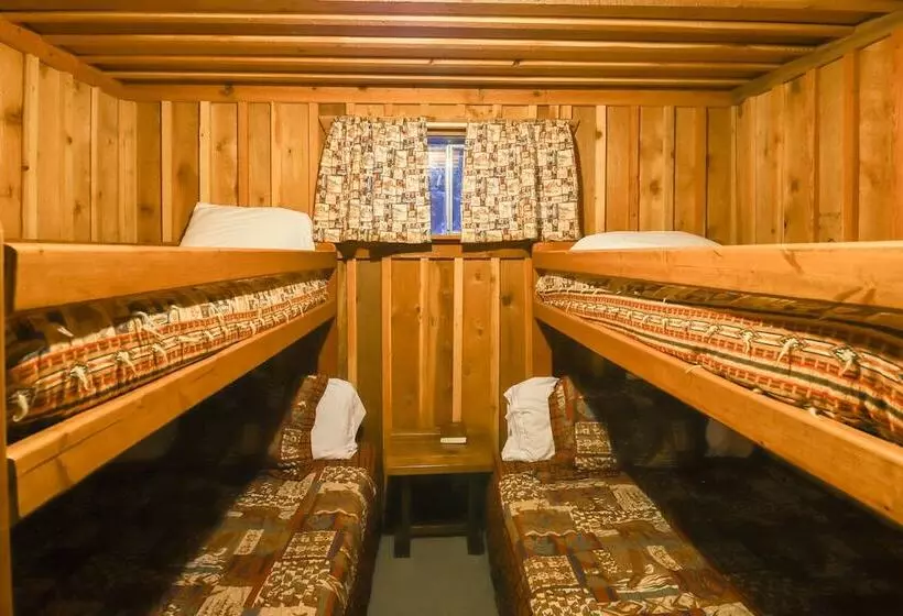 Quaint Deborgia Retreat: Black Diamond Guest Ranch