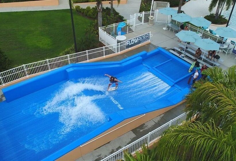 Rebel Flamingo @ Solara Resort By Shine Villas 804