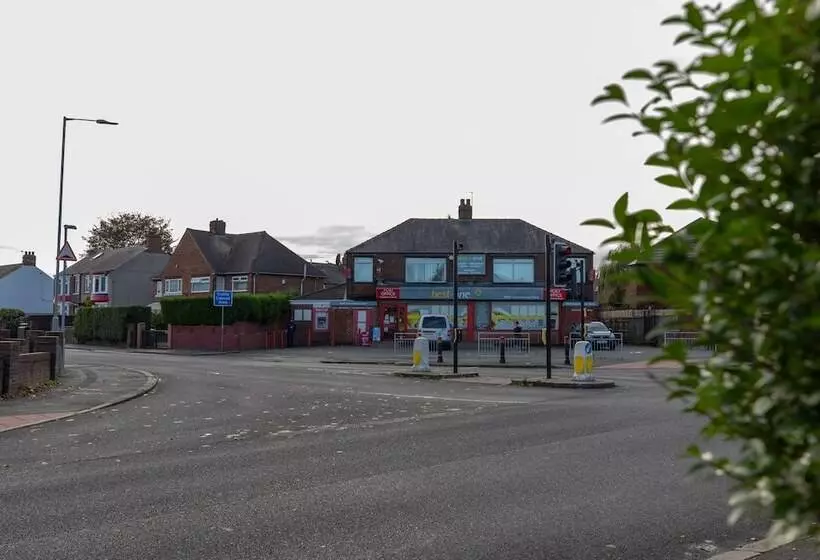 Residenssi 3bed House In Stockton On Tees  Free Wifi, Parking