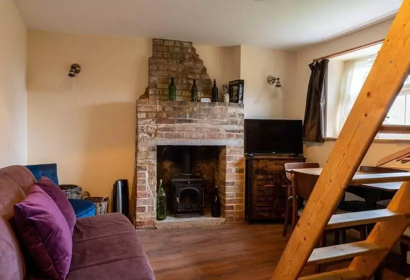 レジデンス Adorable And Cosy Tiny Cottage