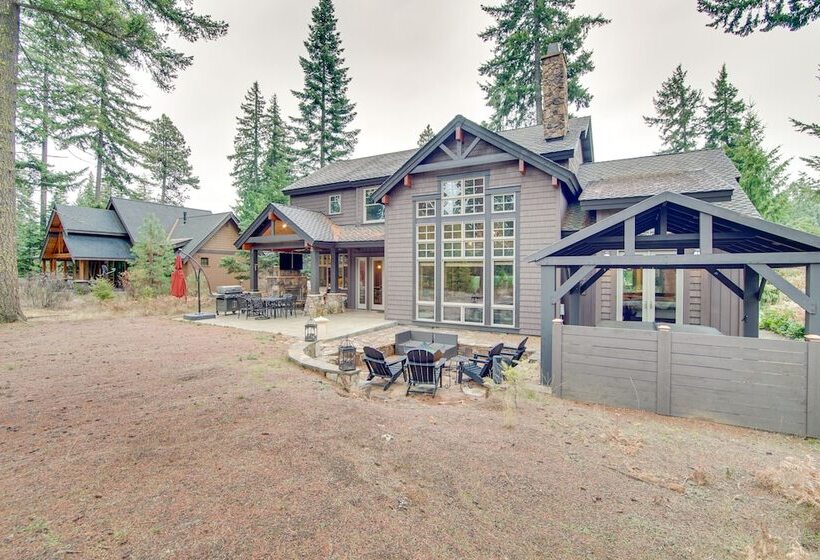 Spacious Cle Elum Cabin On Golf Course W/ Hot Tub!