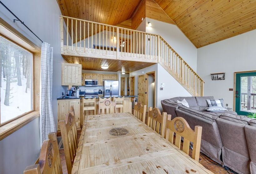 Spacious Mountain View Cabin By Angel Fire Resort