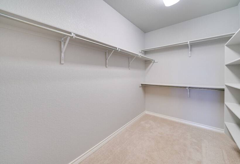 Pet Friendly San Antonio Home Near Lackland Afb!