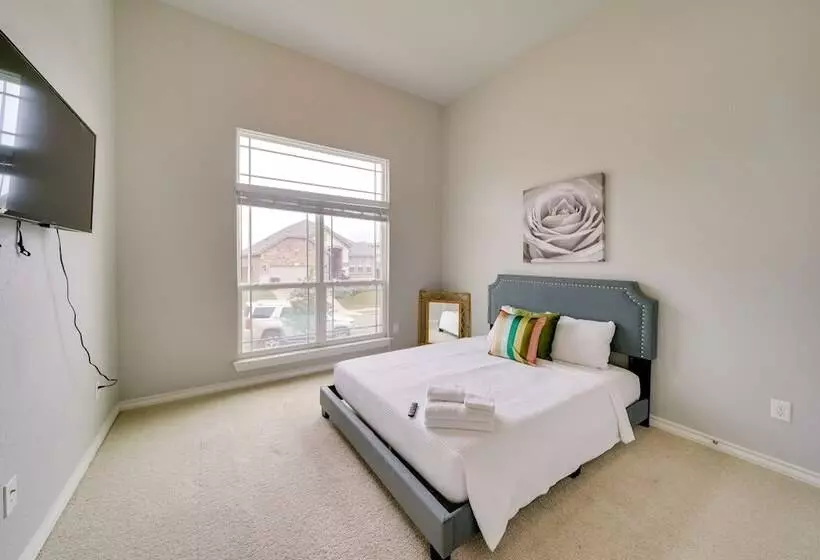 Pet Friendly San Antonio Home Near Lackland Afb!