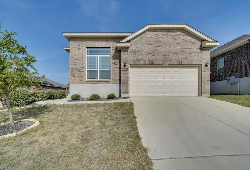 Pet Friendly San Antonio Home Near Lackland Afb!