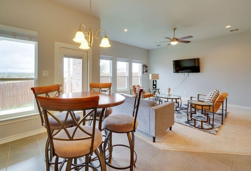 Pet Friendly San Antonio Home Near Lackland Afb!