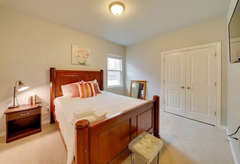 Pet Friendly San Antonio Home Near Lackland Afb!