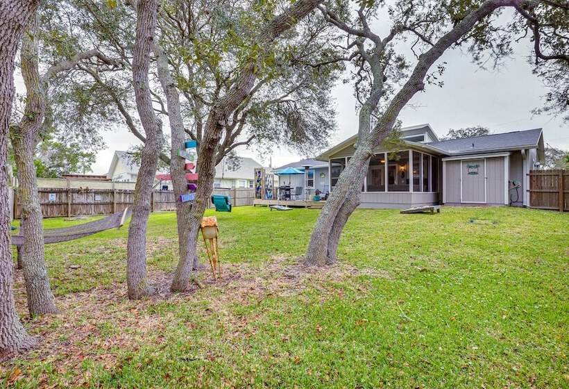 St Augustine Home W/ Deck < Half Mi To Beach!