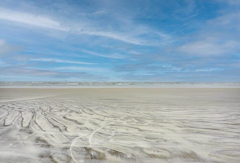 St Augustine Home W/ Deck < Half Mi To Beach!