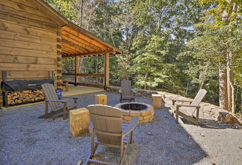 Coosawattee River Resort Cabin W/ Private Hot Tub!