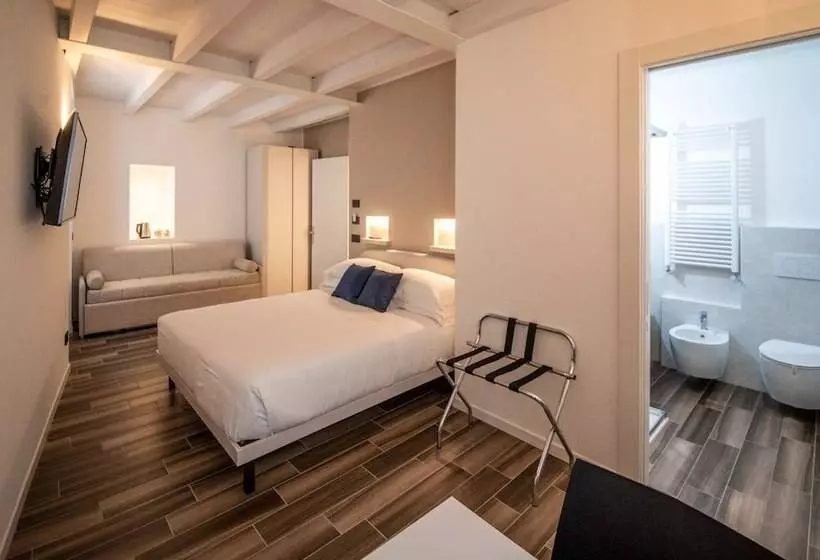 Aamiaismajoitus (B&B) Le Torri Lovere