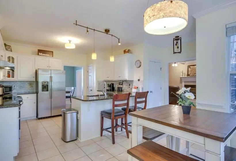 Charming Martinez Home: 7 Mi To Augusta National!