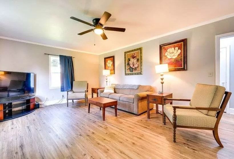 Charming Rome Home Steps From Historic Downtown!