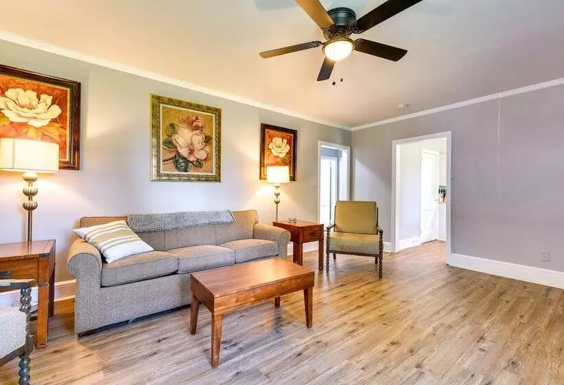 Charming Rome Home Steps From Historic Downtown!