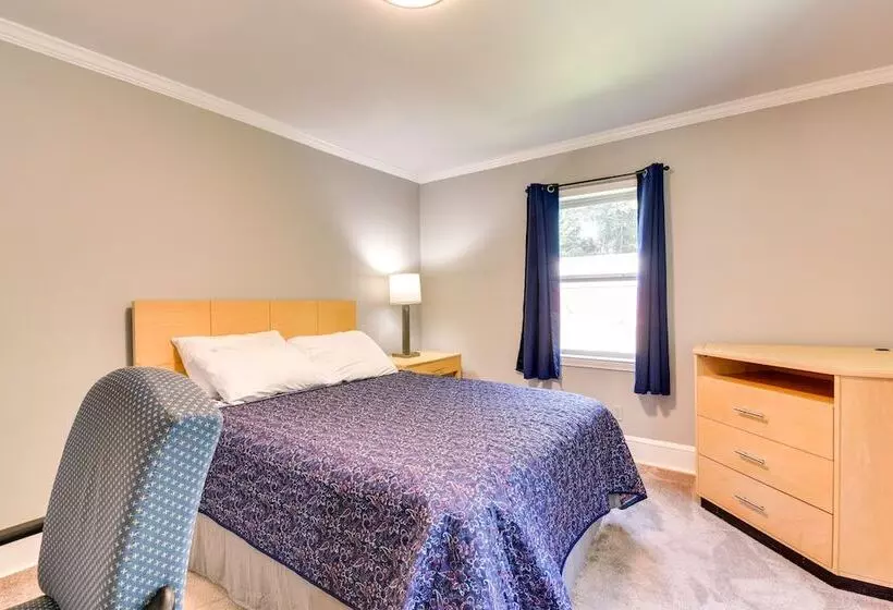 Charming Rome Home Steps From Historic Downtown!