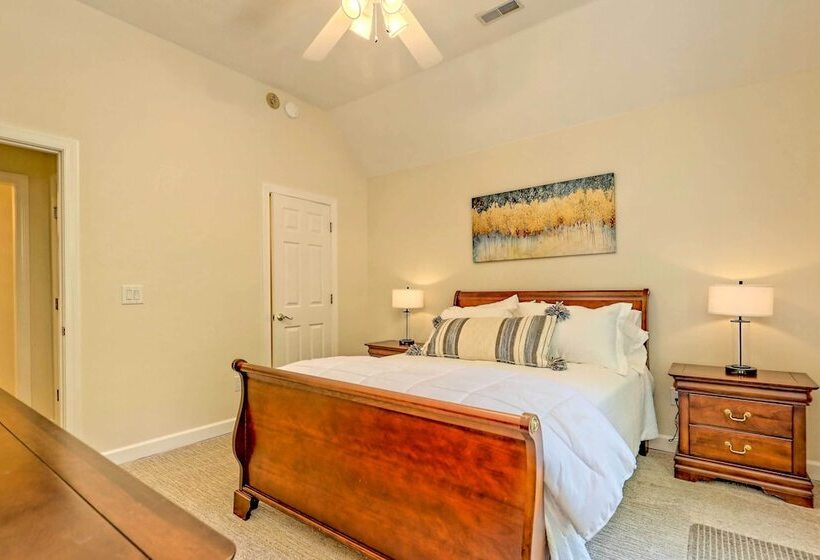 Chic Sky Valley Resort Home On Golf Course!