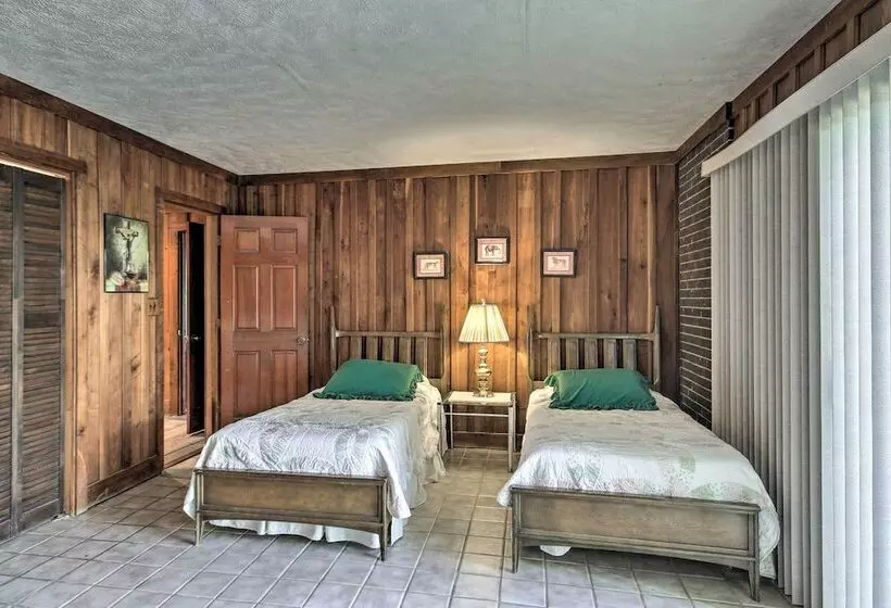 Clarks Hill Lake Area Home W/ Pool & Dock!