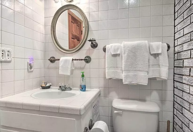 Clarks Hill Lake Area Home W/ Pool & Dock!