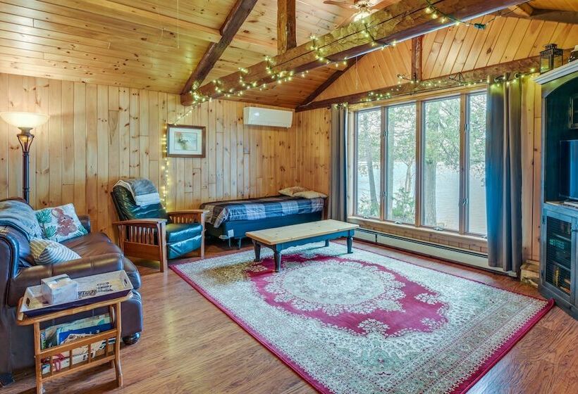 Cozy Maine Cottage On Long Lake W/ Screened Porch