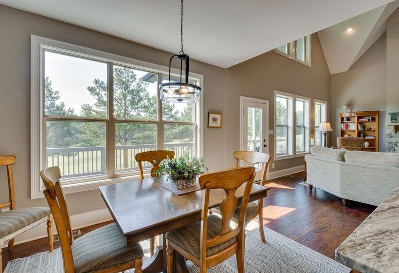 Currahee Club Home: Lake Access & Golf Course View