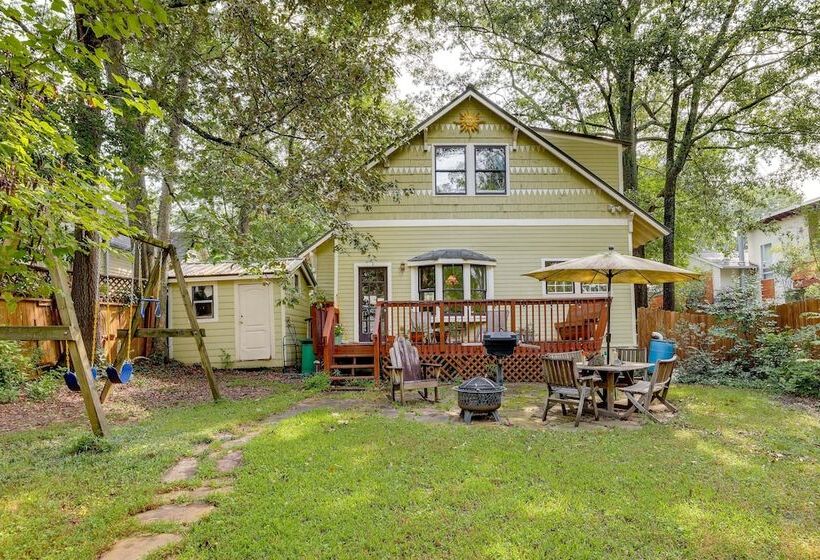 Delightful Decatur Retreat: Walk To Shops & Dining