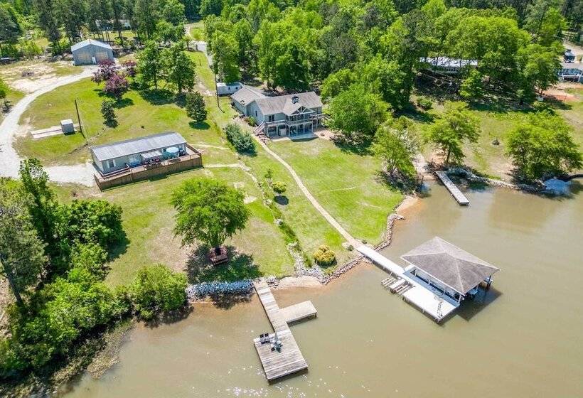 Eatonton Home W/ Dock & Lake Sinclair Views!