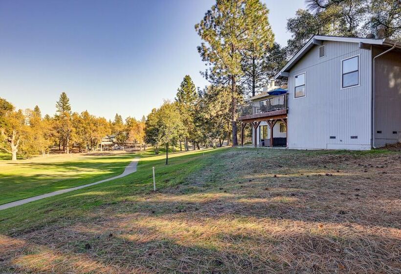 Groveland Home W/ Deck: 2 Mi To Pine Mountain Lake