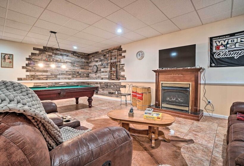 Hiawassee Cabin W/ Mtn Views < 1 Mi To Lake!