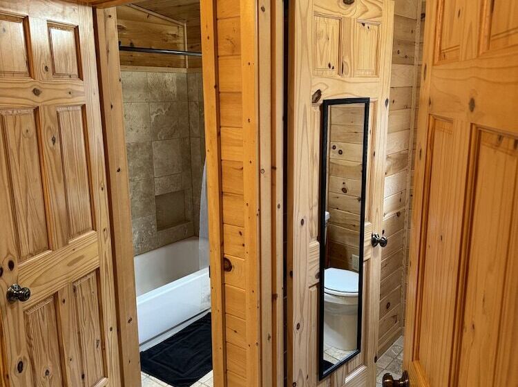 Hillside Acres Retreat